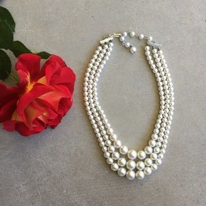 Quality Faux Pearl Necklace
